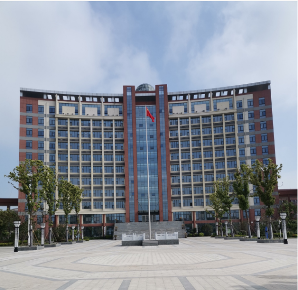 新疆烏魯木齊市職業(yè)技術(shù)學(xué)院