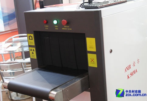 安爾：通道式X光安檢機 給手機做透視